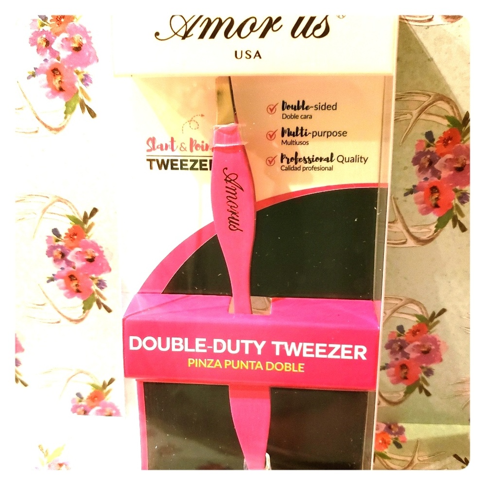 Tweezers